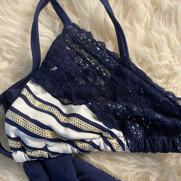 Beach bunny two piece bikini - Picture 6 of 8